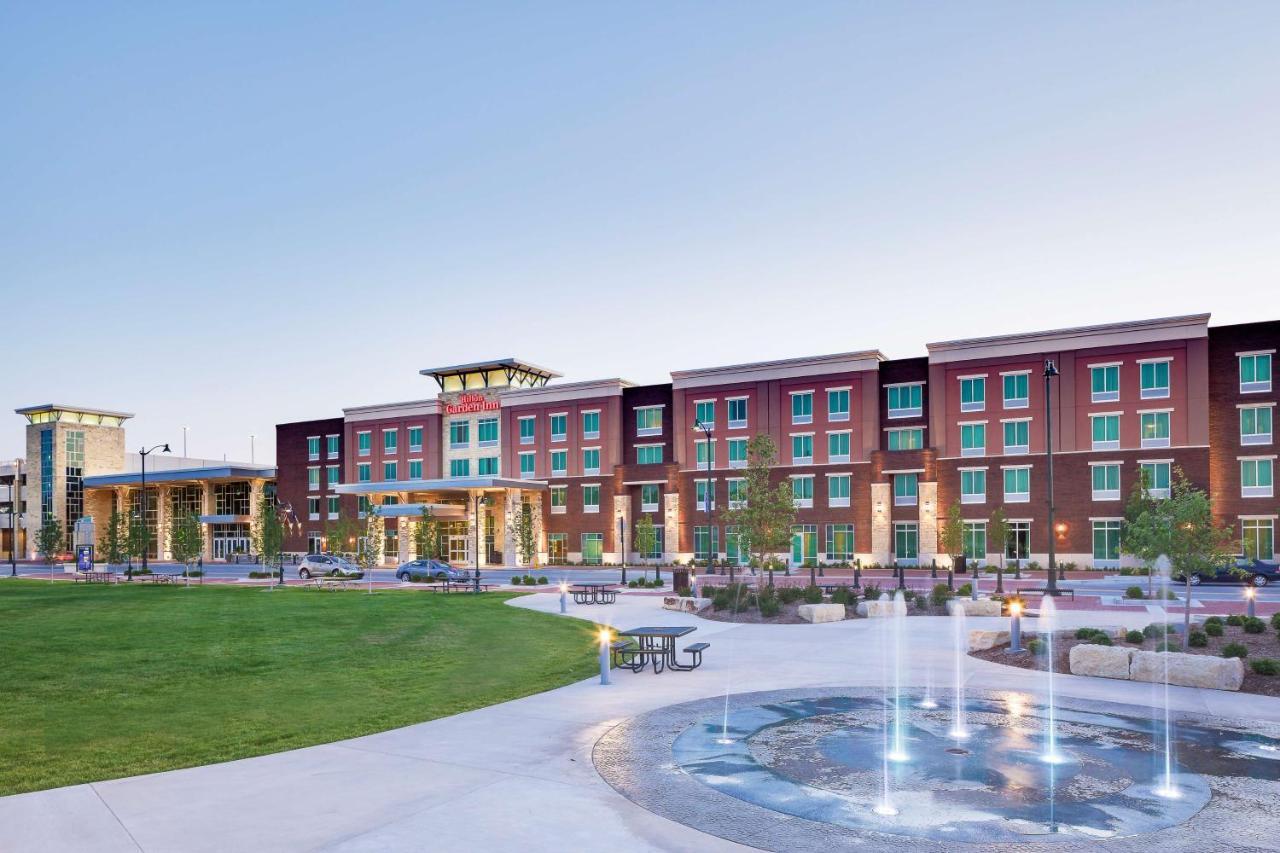 Hilton Garden Inn Manhattan Kansas Exterior foto