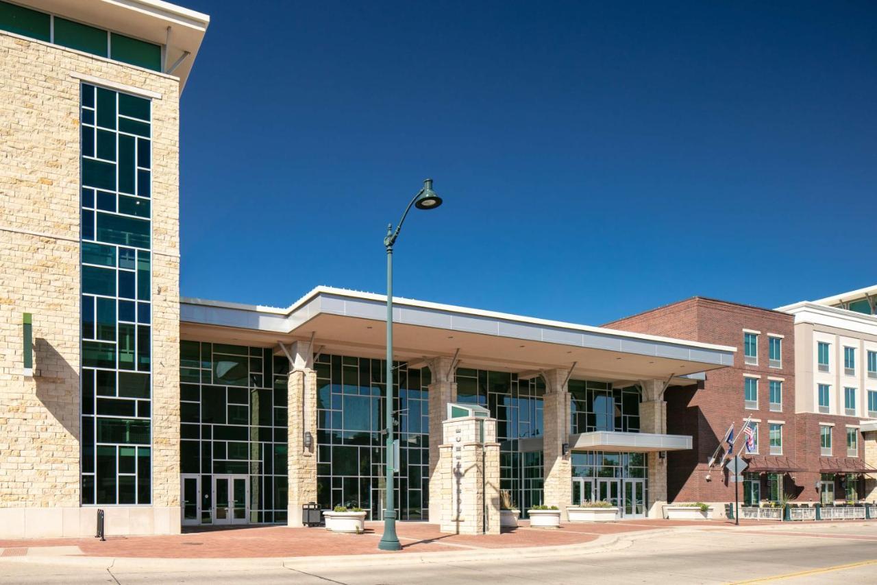 Hilton Garden Inn Manhattan Kansas Exterior foto