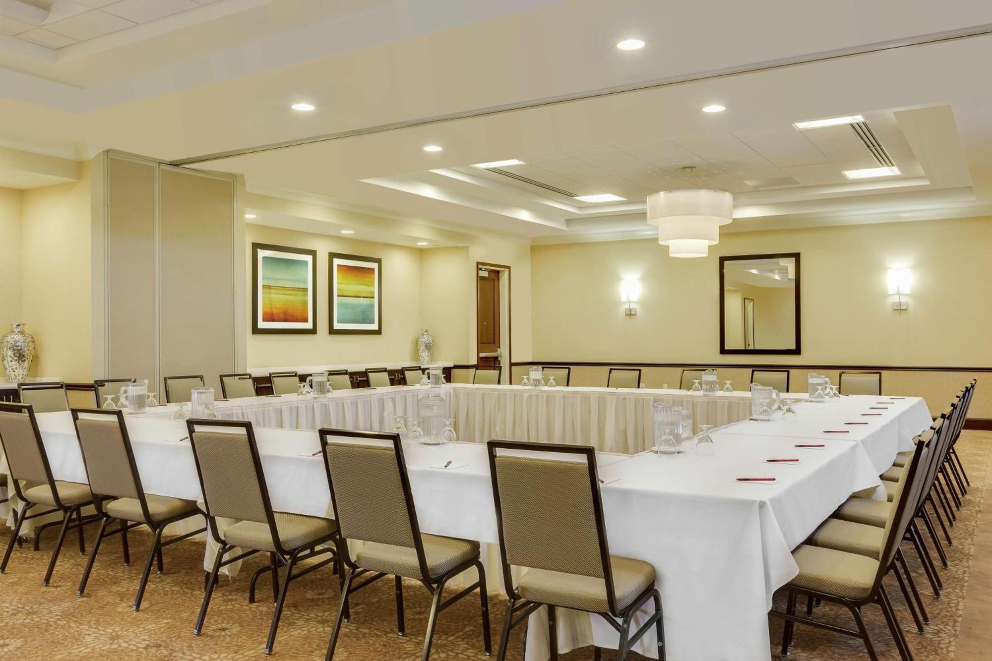 Hilton Garden Inn Manhattan Kansas Exterior foto